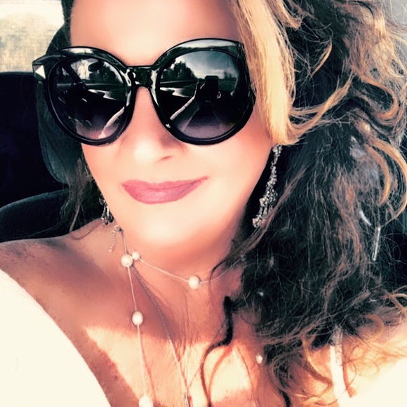 Meet your Posher, Susan - Picture 4 of 8